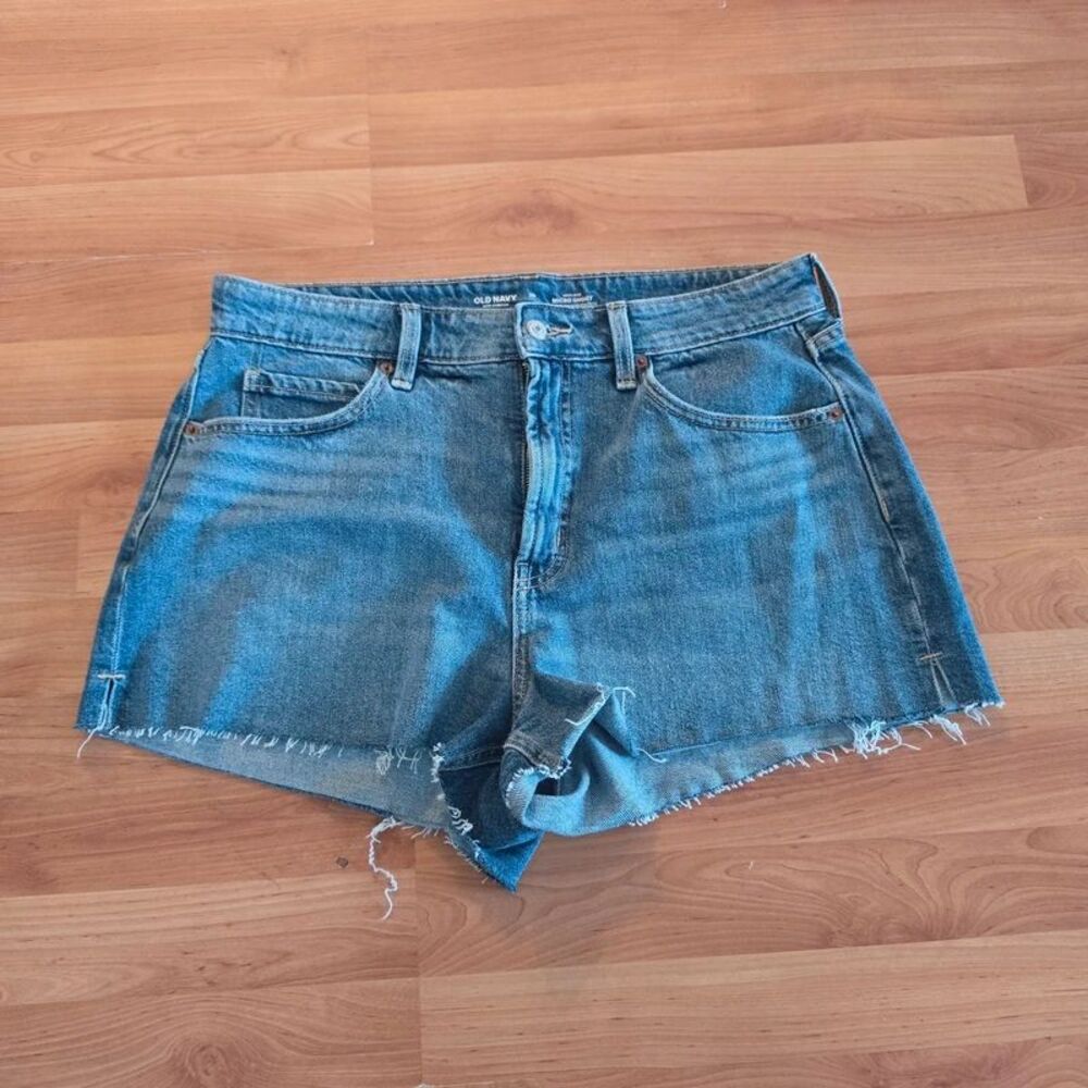 Old Navy Jean Shorts Size 14